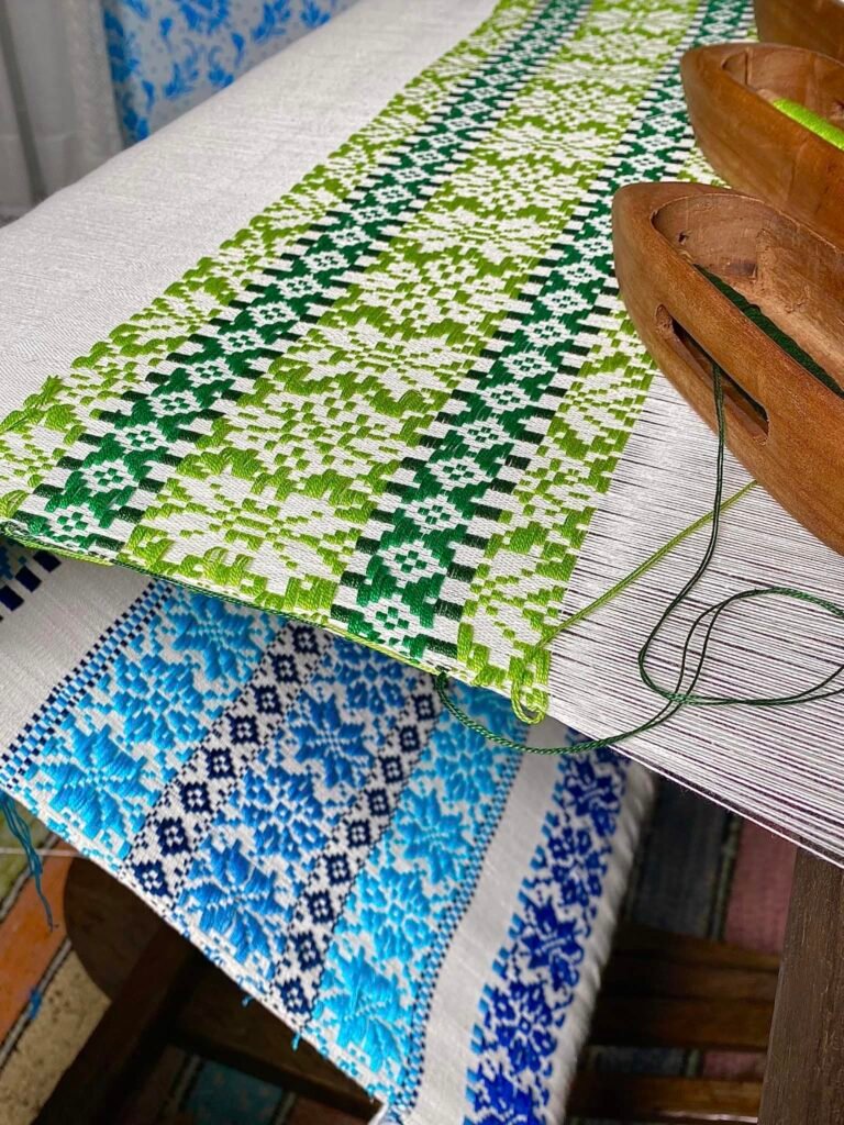 Tkanie a vytkávanie vzorov